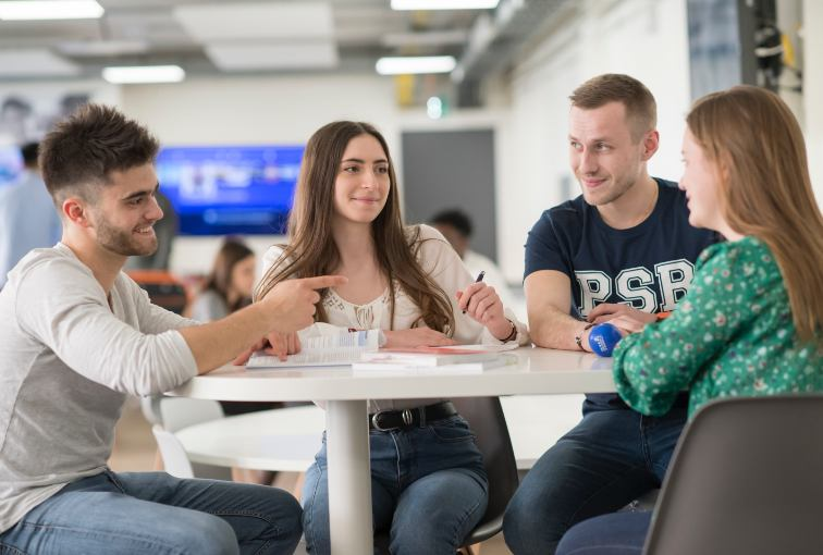 École de commerce Paris : Optez pour Progress Com